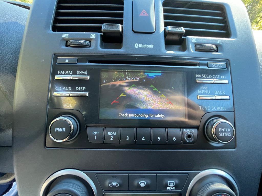 Used 2015 Nissan Leaf S w/ Charge Package FWD image 22