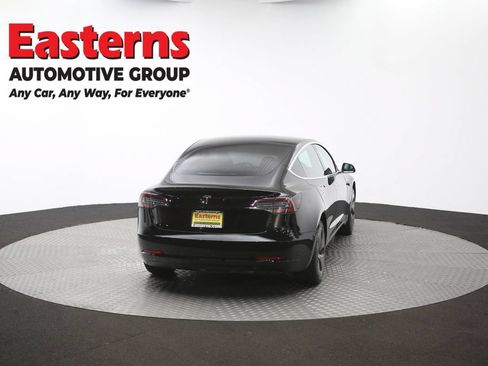 Used 2019 Tesla Model 3 Standard Range RWD image 31