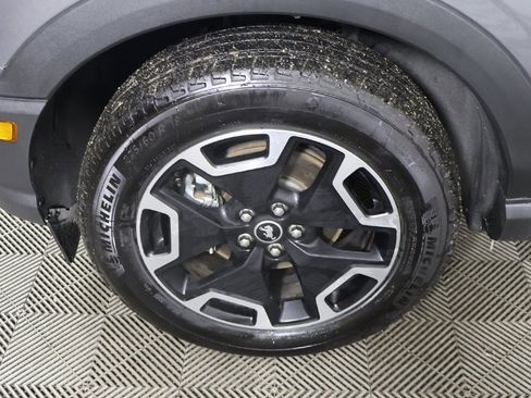 Used 2024 Ford Bronco Sport Outer Banks w/ Tech Package image 20