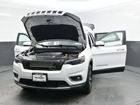 Used 2019 Jeep Cherokee Limited image 47
