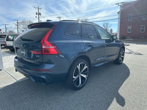 Used 2023 Volvo XC60 B5 Ultimate w/ Climate Package image 8