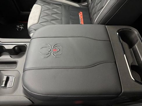 New 2026 GMC Sierra 1500 AT4 w/ AT4 Premium Package AWD/4WD image 28