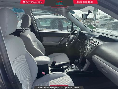 Used 2015 Subaru Forester 2.5i Premium w/ All-Weather Package image 10