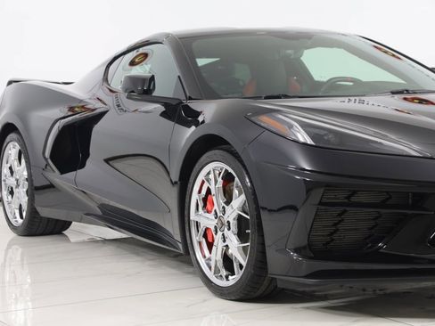 Used 2020 Chevrolet Corvette Stingray Premium Cpe w/ 3LT Preferred Equipment Group image 65