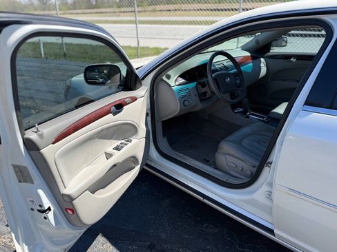 Used 2008 Buick Lucerne CXL w/ Luxury Package image 8