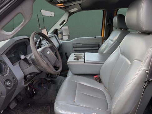 Used 2012 Ford F450 XL w/ High Capacity Trailer Tow Pkg AWD/4WD image 11