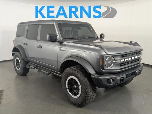 Used 2024 Ford Bronco Black Diamond w/ Sasquatch Package AWD/4WD image 1