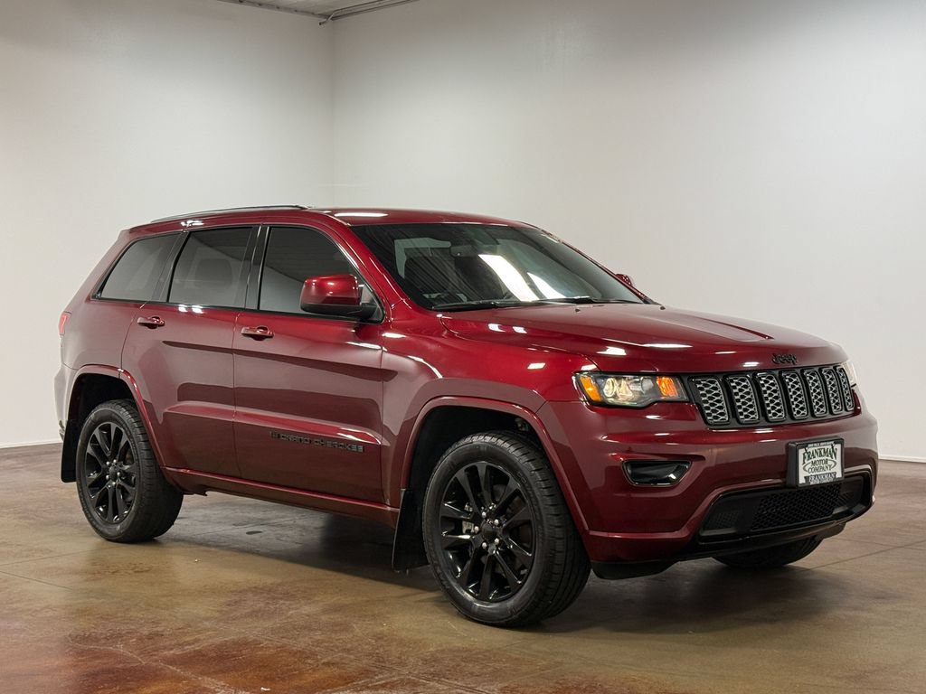 Used 2022 Jeep Grand Cherokee Laredo X AWD/4WD image 22