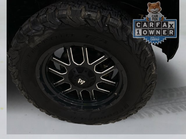 Used 2021 Nissan Titan SV w/ SV Convenience Package AWD/4WD image 19
