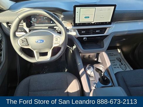 New 2026 Ford Explorer Active image 10