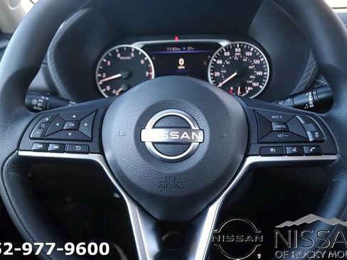 New 2025 Nissan Sentra SV w/ Trunk Package FWD image 14