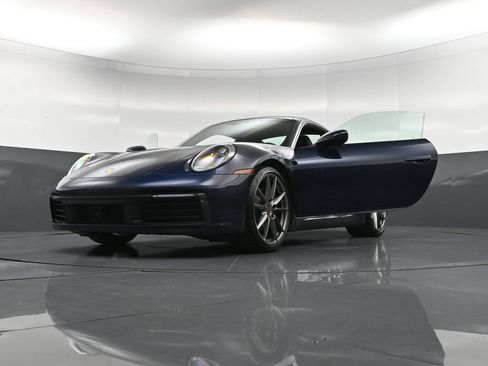 Certified 2020 Porsche 911 Carrera RWD image 35