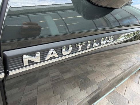 Certified 2022 Lincoln Nautilus Reserve w/ Class II Trailer Tow Package AWD/4WD image 9