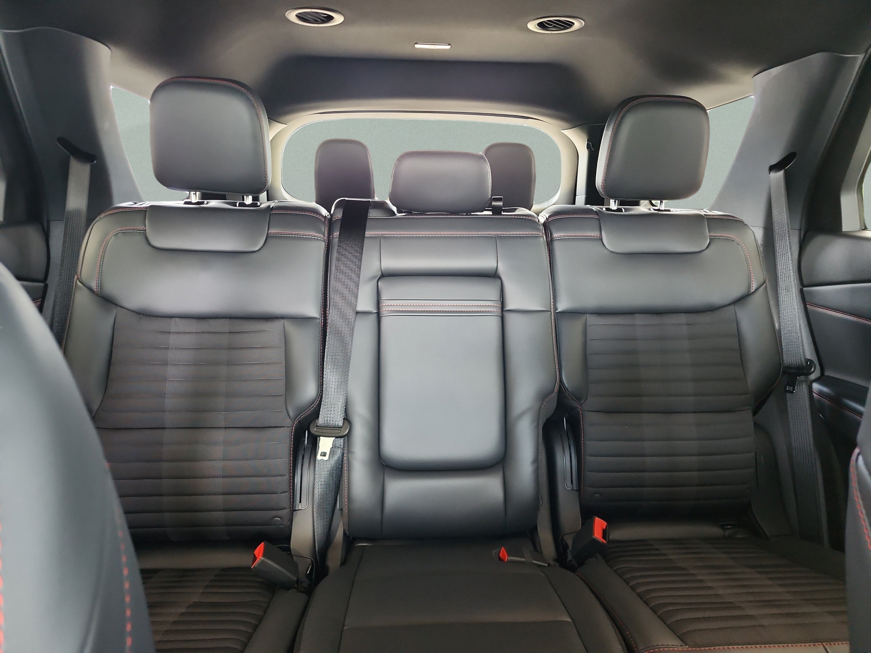 New 2026 Ford Explorer ST-Line w/ Premium Package RWD image 19