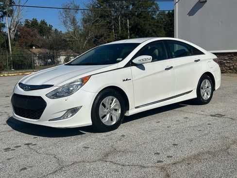 Used 2015 Hyundai Sonata Hybrid image 8