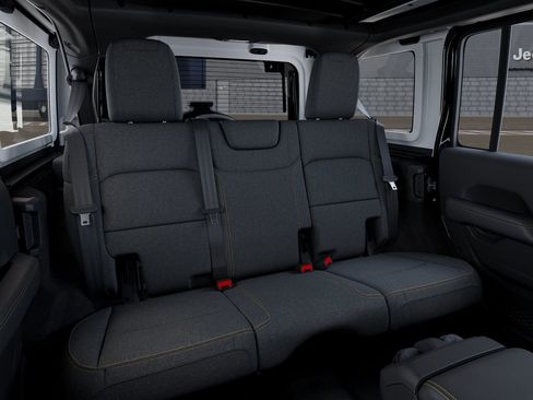 New 2026 Jeep Wrangler Unlimited Sahara AWD/4WD image 15