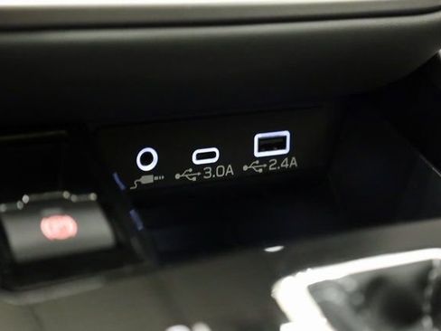 Used 2025 Subaru Outback Onyx Edition image 23