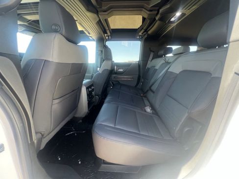 New 2025 GMC Hummer EV 3X w/ Extreme Off-Road Package AWD/4WD image 13