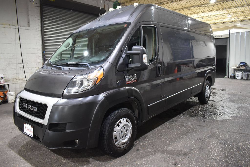 Used 2021 RAM ProMaster 2500 w/ Convenience Group FWD image 1