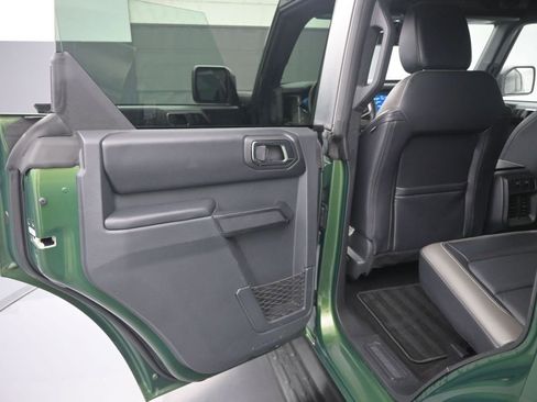 Certified 2025 Ford Bronco Outer Banks AWD/4WD image 11