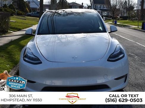 Used 2023 Tesla Model Y Long Range AWD/4WD image 3