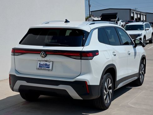 New 2025 Volkswagen Tiguan S image 4