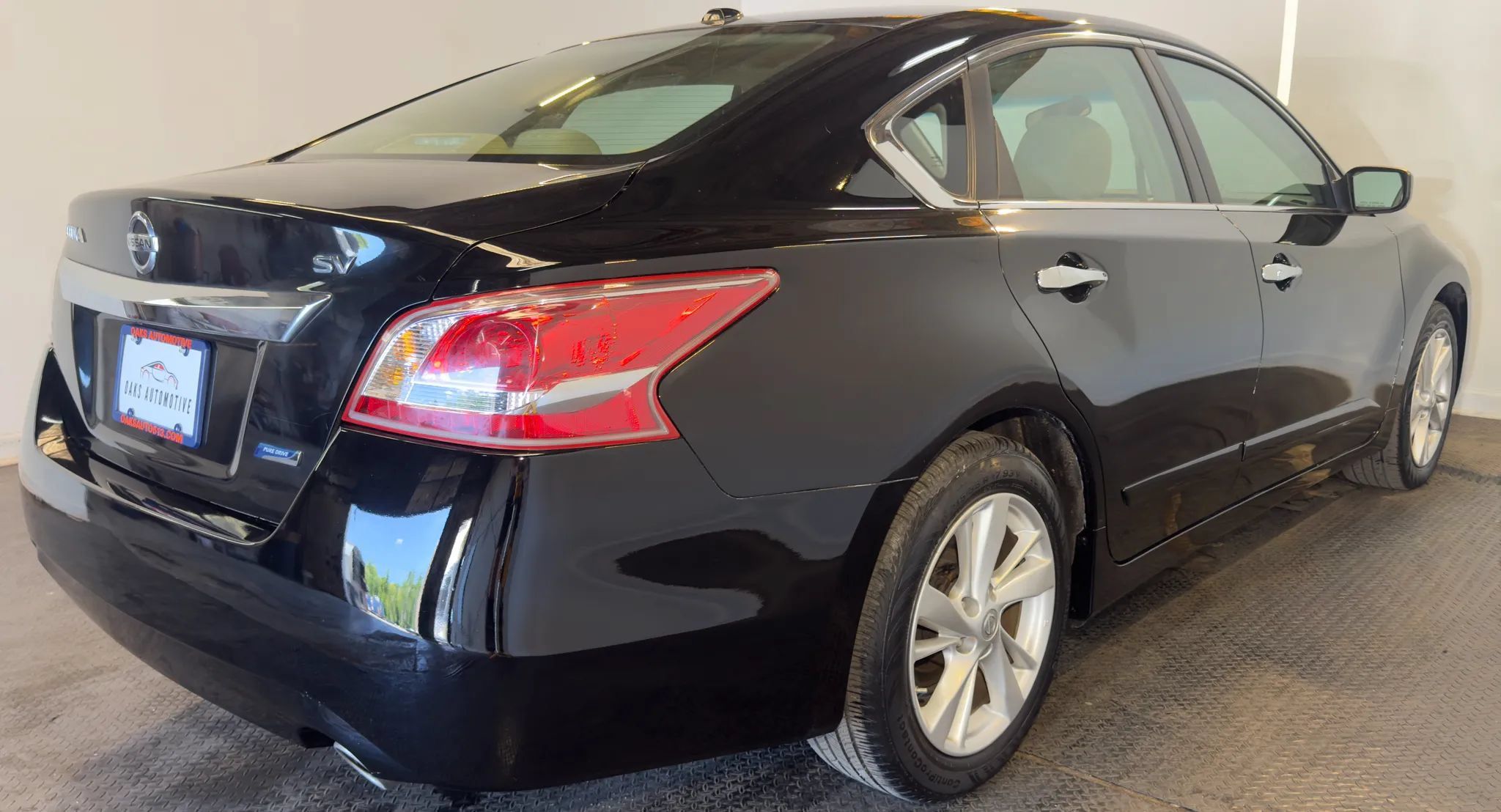 Used 2013 Nissan Altima 2.5 SV FWD image 5