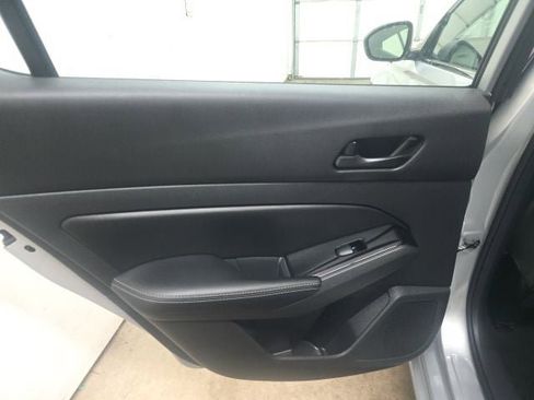 Used 2023 Nissan Altima 2.5 SV FWD image 13