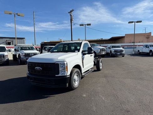 New 2025 Ford F350 XL image 5