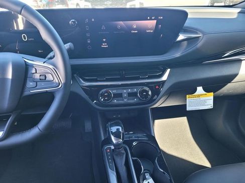 New 2026 Buick Envista Sport Touring w/ Convenience I Package FWD image 8