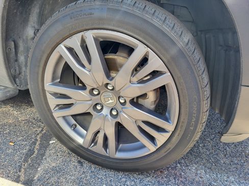 Used 2021 Honda Passport EX-L image 17