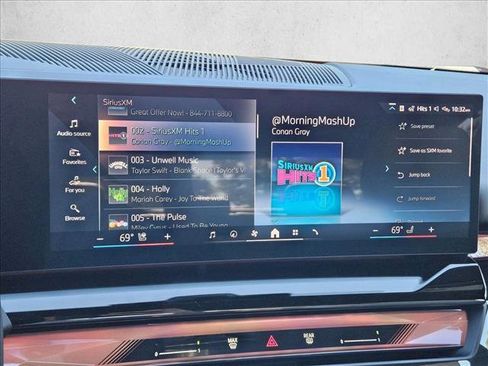 New 2026 BMW 530i w/ Premium Package image 12