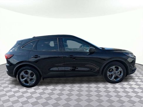Used 2025 Ford Escape ST-Line FWD image 2