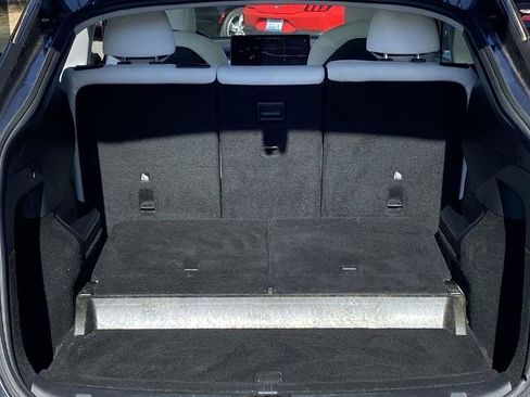 Used 2021 Tesla Model Y Long Range image 21