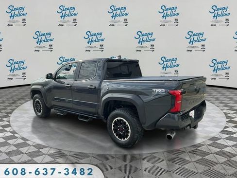 Used 2025 Toyota Tacoma 4x4 Double Cab image 7