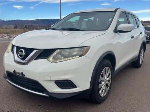 Used 2016 Nissan Rogue S image 3
