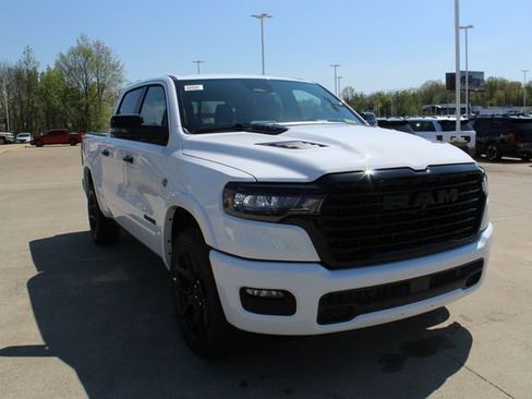 New 2026 RAM 1500 Laramie AWD/4WD image 6
