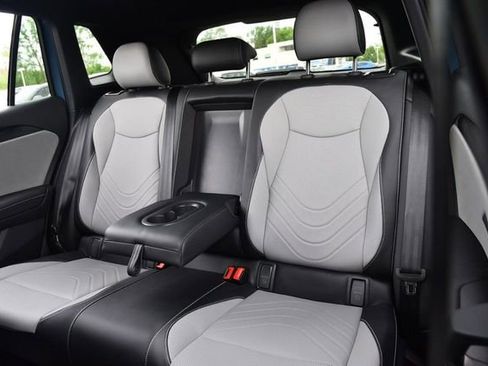 New 2026 Volkswagen Tiguan SE R-Line image 22