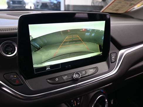 Used 2024 Chevrolet Blazer LT image 22