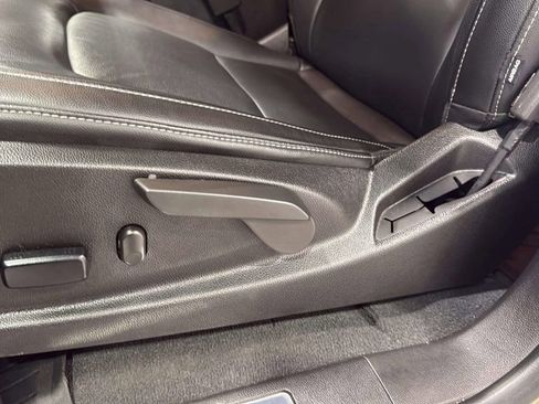 Used 2022 Chevrolet Colorado ZR2 AWD/4WD image 24