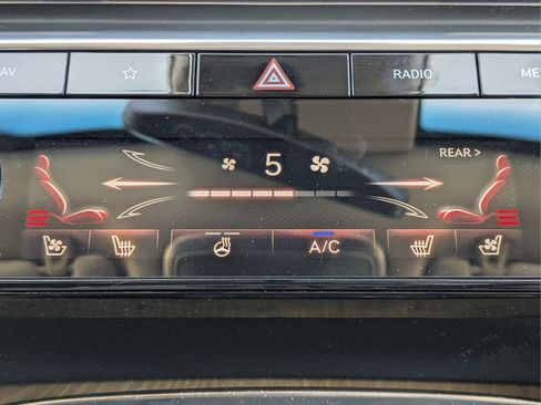 Used 2023 Genesis GV80 3.5T AWD/4WD image 25