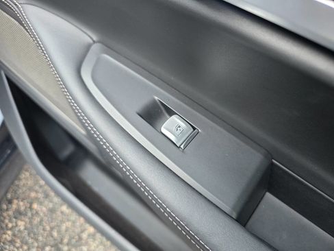 Used 2019 BMW 750i xDrive w/ Executive Package image 55