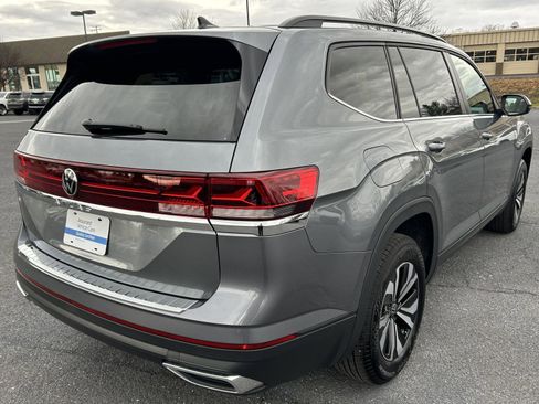 Used 2024 Volkswagen Atlas SE image 7