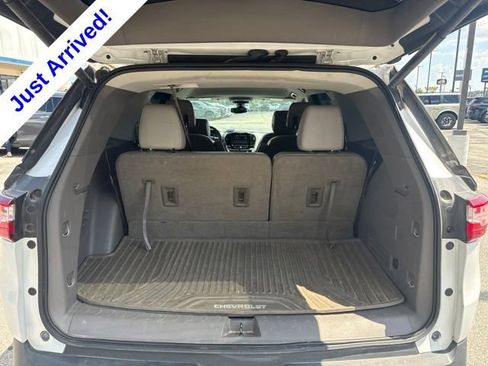 Used 2018 Chevrolet Traverse LT AWD/4WD image 17