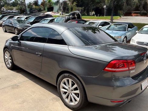 Used 2012 Volkswagen Eos Komfort FWD image 63
