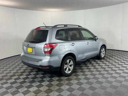 Used 2014 Subaru Forester 2.5i Premium w/ All-Weather Package image 5