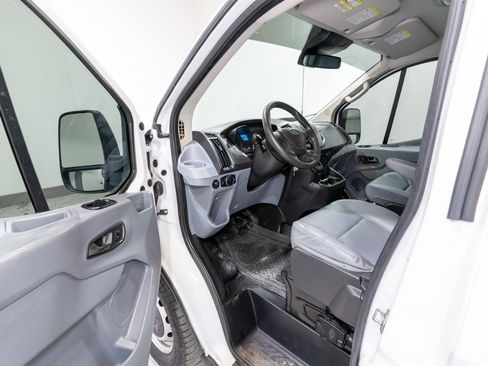 Used 2016 Ford Transit 150 130 Low Roof RWD image 13