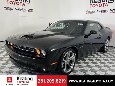 Used 2021 Dodge Challenger R/T image 8