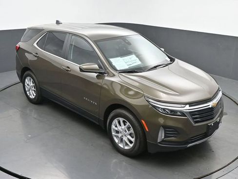 Certified 2023 Chevrolet Equinox LT FWD image 42