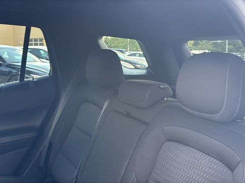 Used 2026 Chevrolet Equinox LT FWD image 25